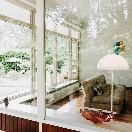 Bungalowvilla Robin Hill, Met Bostuin & Design Interieur Vila *