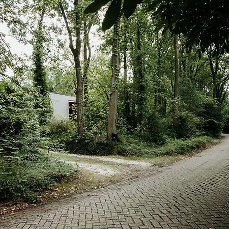 Bungalowvilla Robin Hill, Met Bostuin & Design Interieur